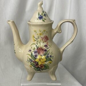 Lily Creek ~ Floral Footed Small Lidded Tea Pot 7-1/4" tall